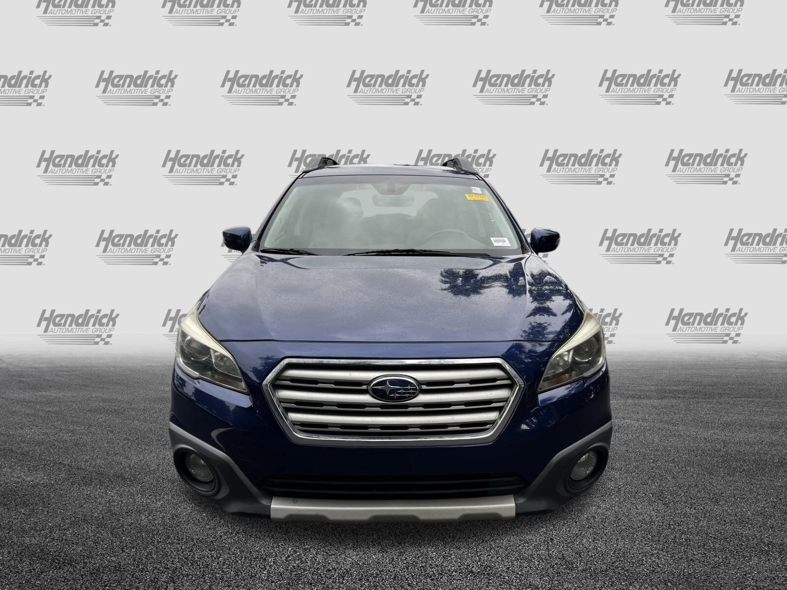 2017 Subaru Outback Limited photo 3