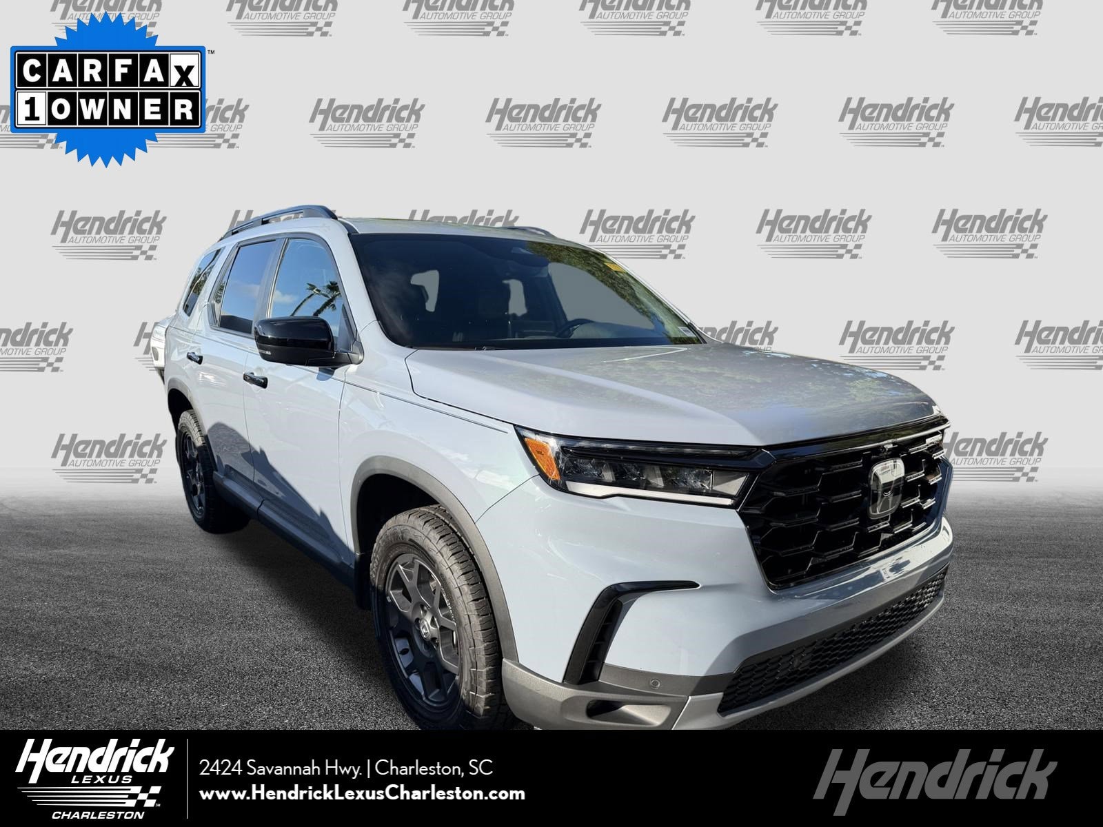 2025 Honda Pilot TrailSport AWD's photo