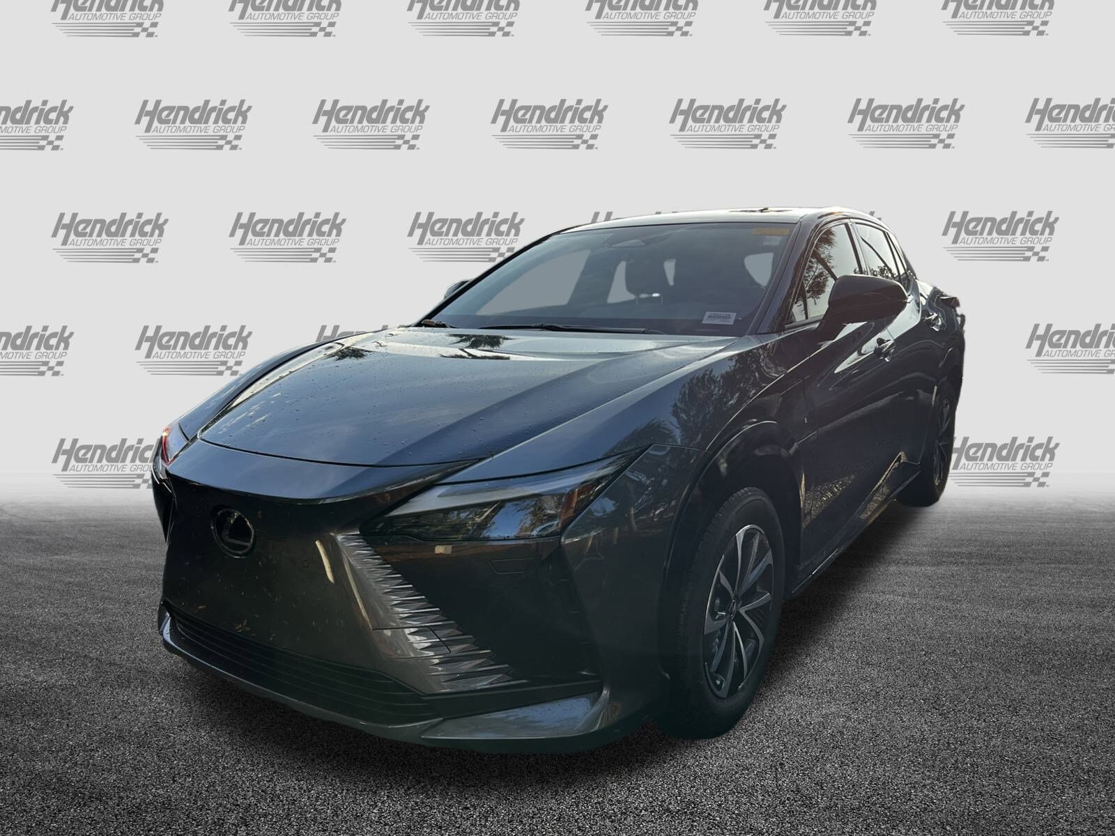 2024 Lexus RZ 450e Premium photo 4