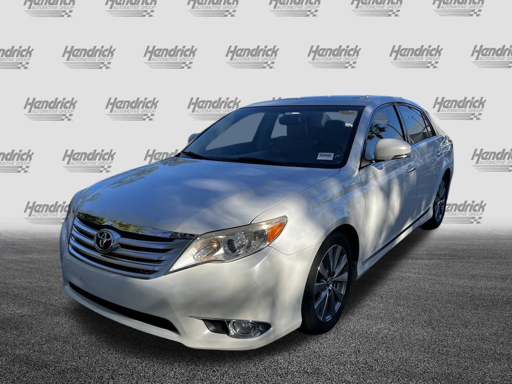 Used 2012 Toyota Avalon Limited Sedan