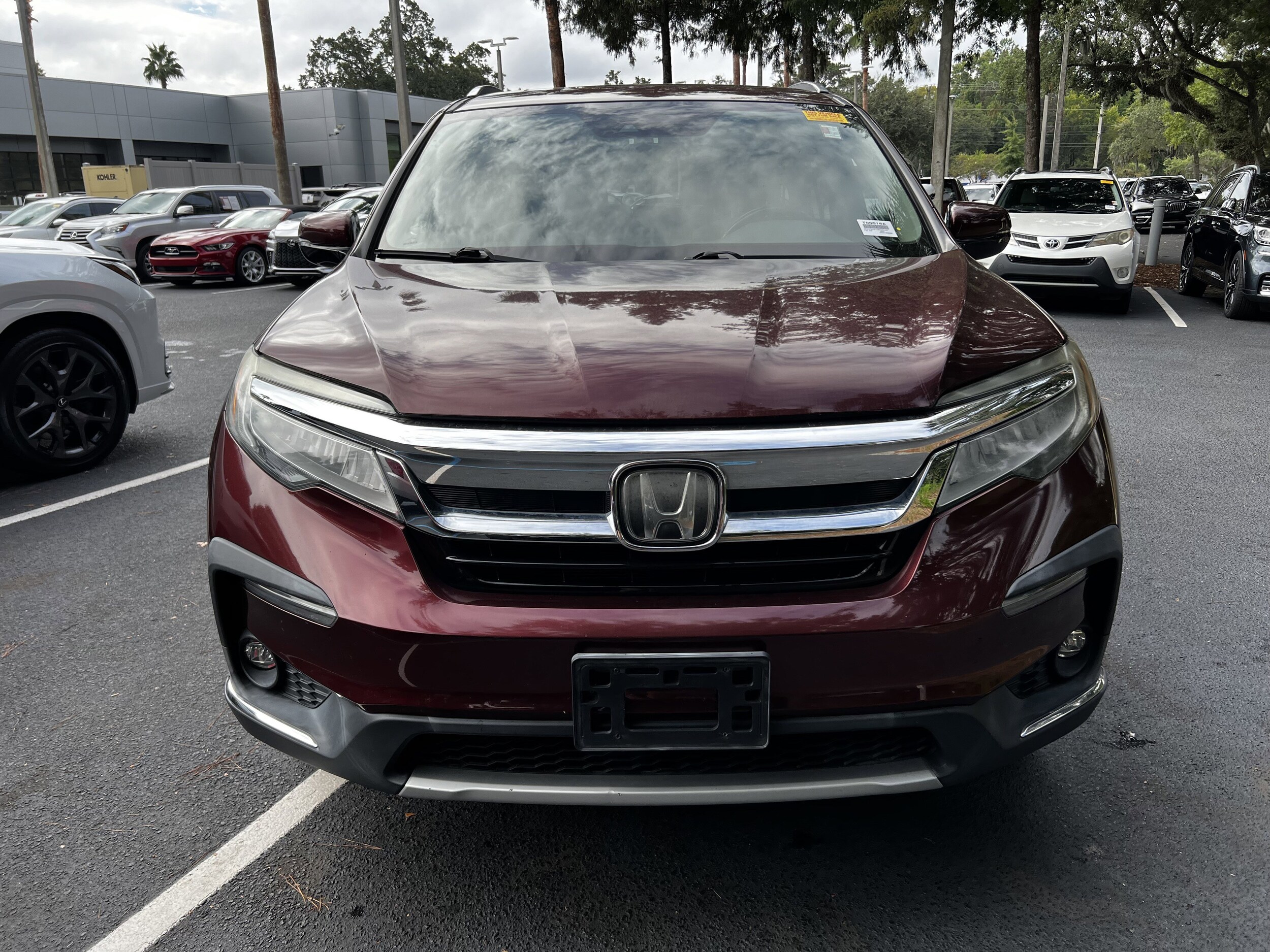 2019 Honda Pilot Touring photo 2