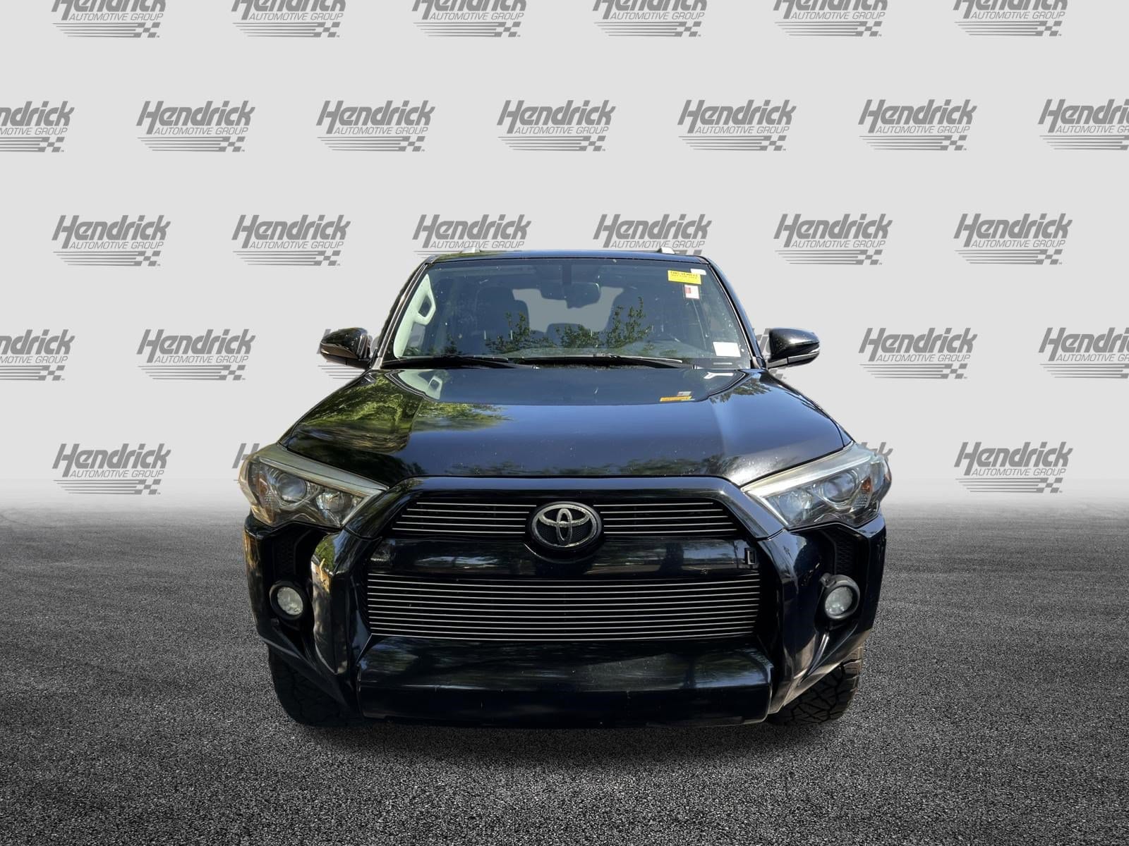 2016 Toyota 4Runner SR5 Premium photo 2