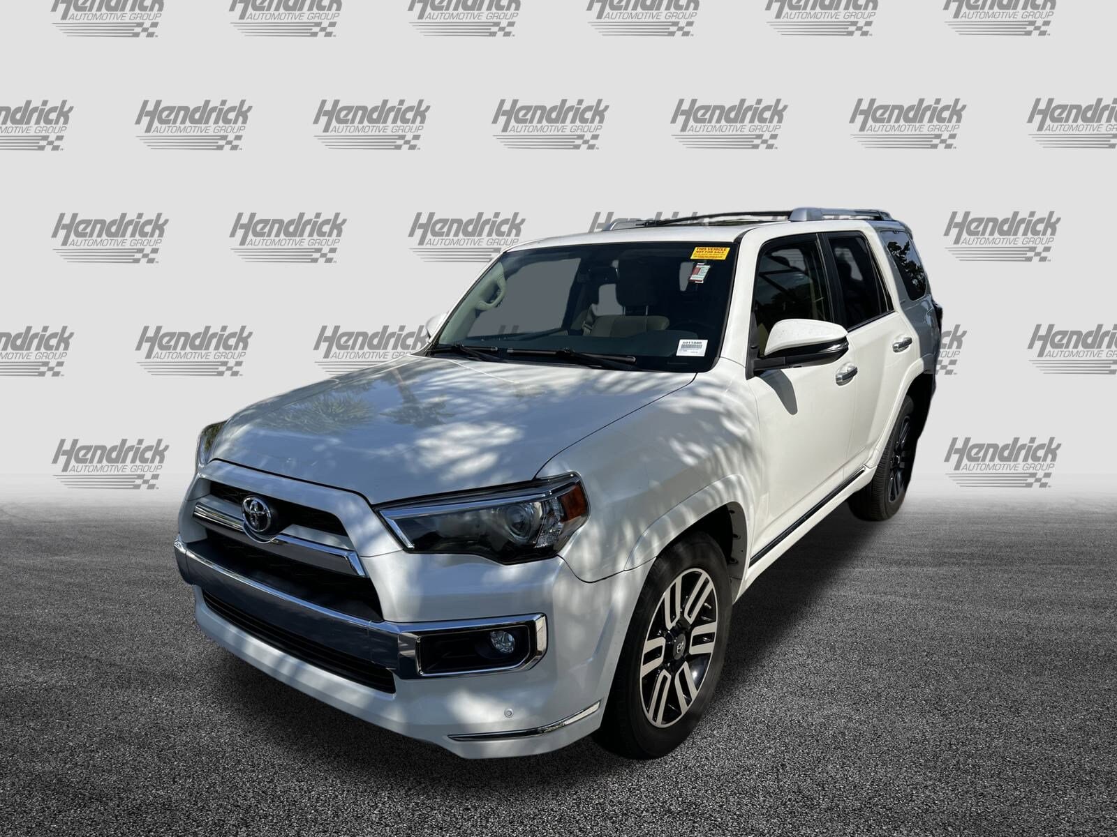 2017 Toyota 4Runner Limited photo 4