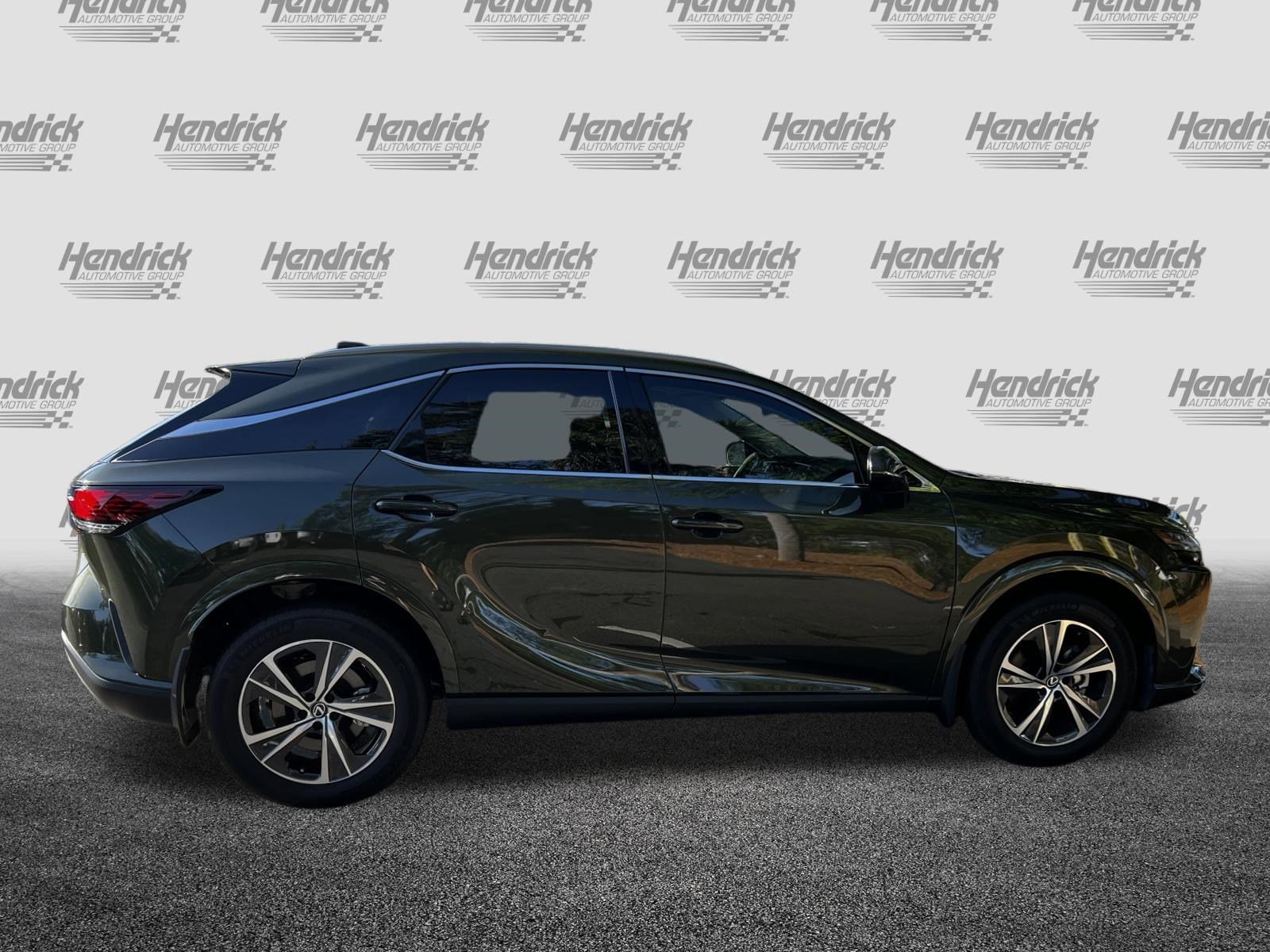 2023 LEXUS RX RX 350h Premium Plus photo 3
