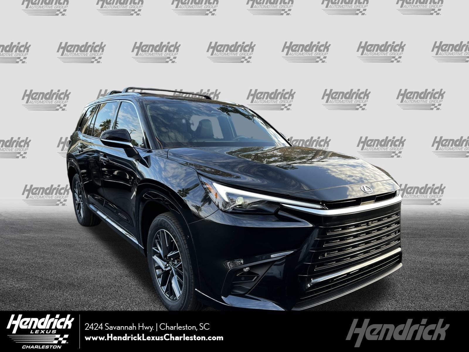 2026 Lexus TX Premium's photo