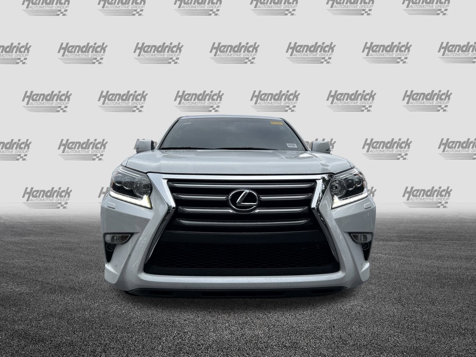 2018 Lexus GX 460 Premium photo 2
