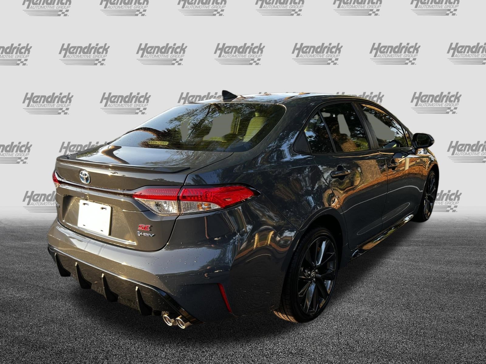 2025 Toyota Corolla Hybrid SE photo 6