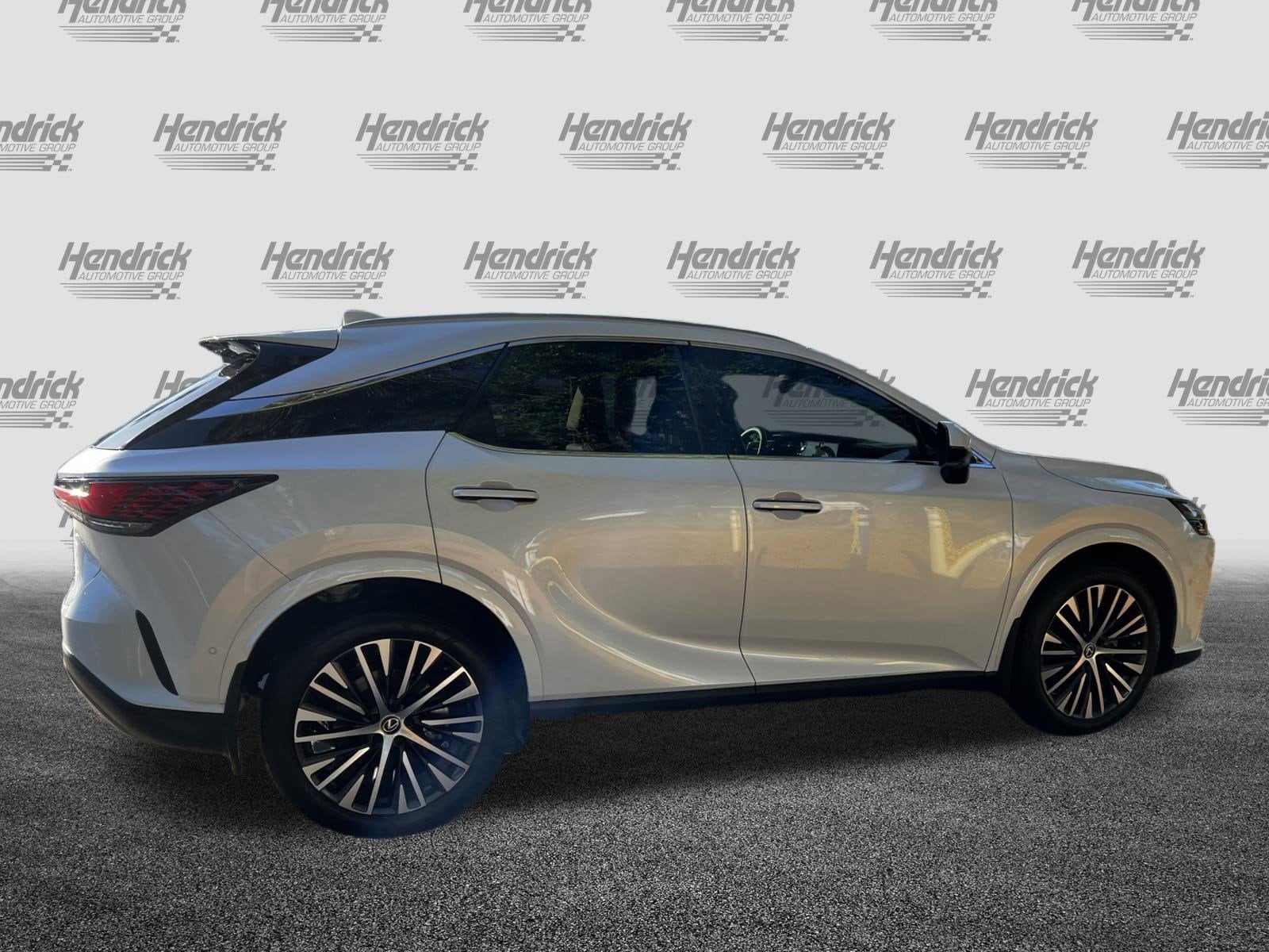 2024 LEXUS RX RX 350 Premium Plus photo 3