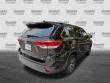2017 Toyota Highlander LE Plus SUV