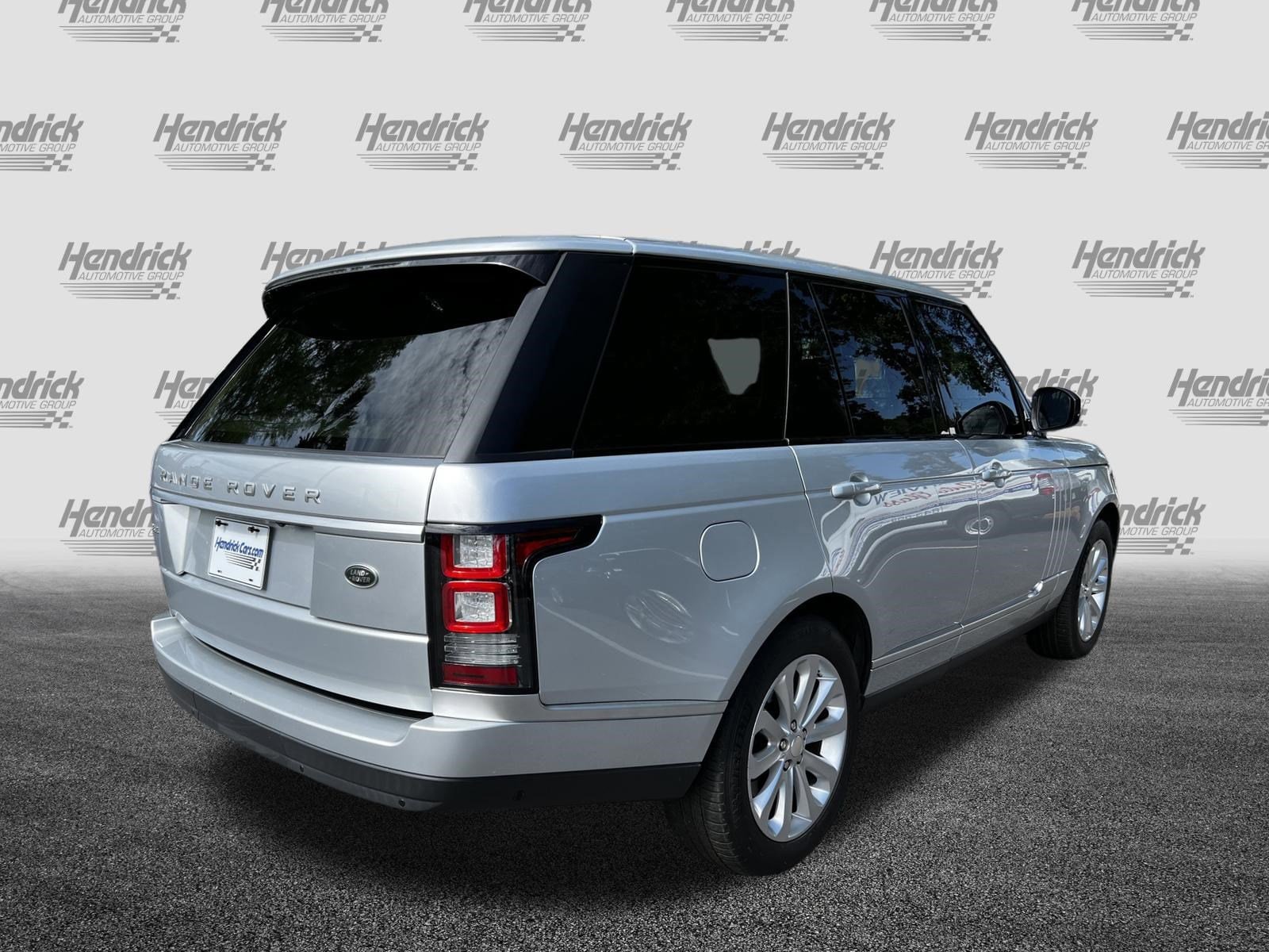 2015 Land Rover Range Rover HSE photo 3