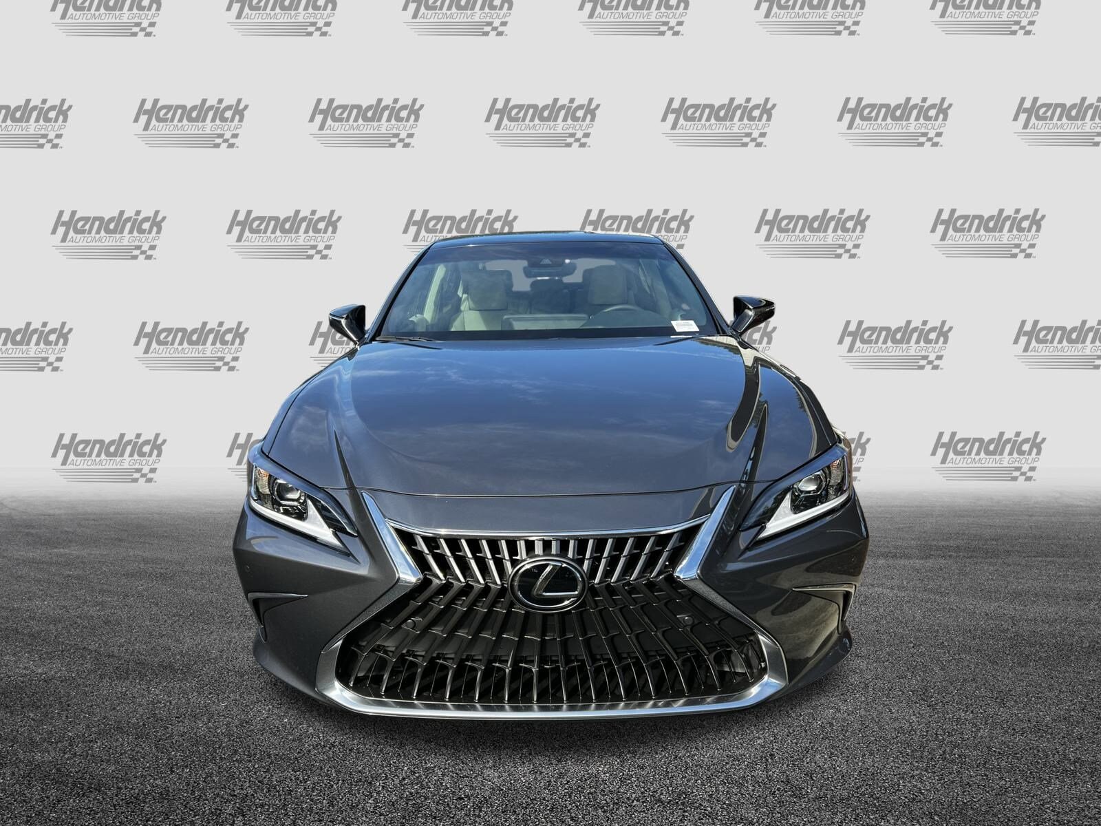 2025 Lexus ES 350 photo 3