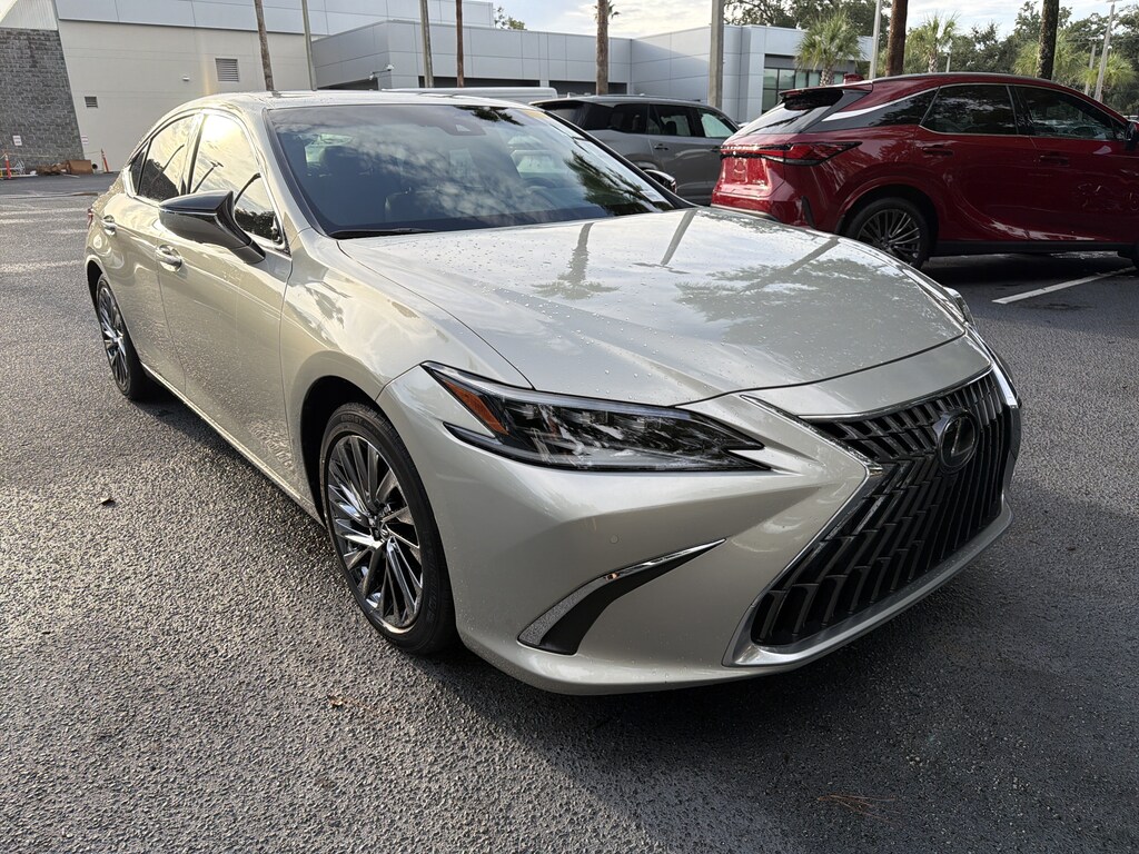 Used 2024 Lexus ES ES 300h Ultra Luxury Sedan