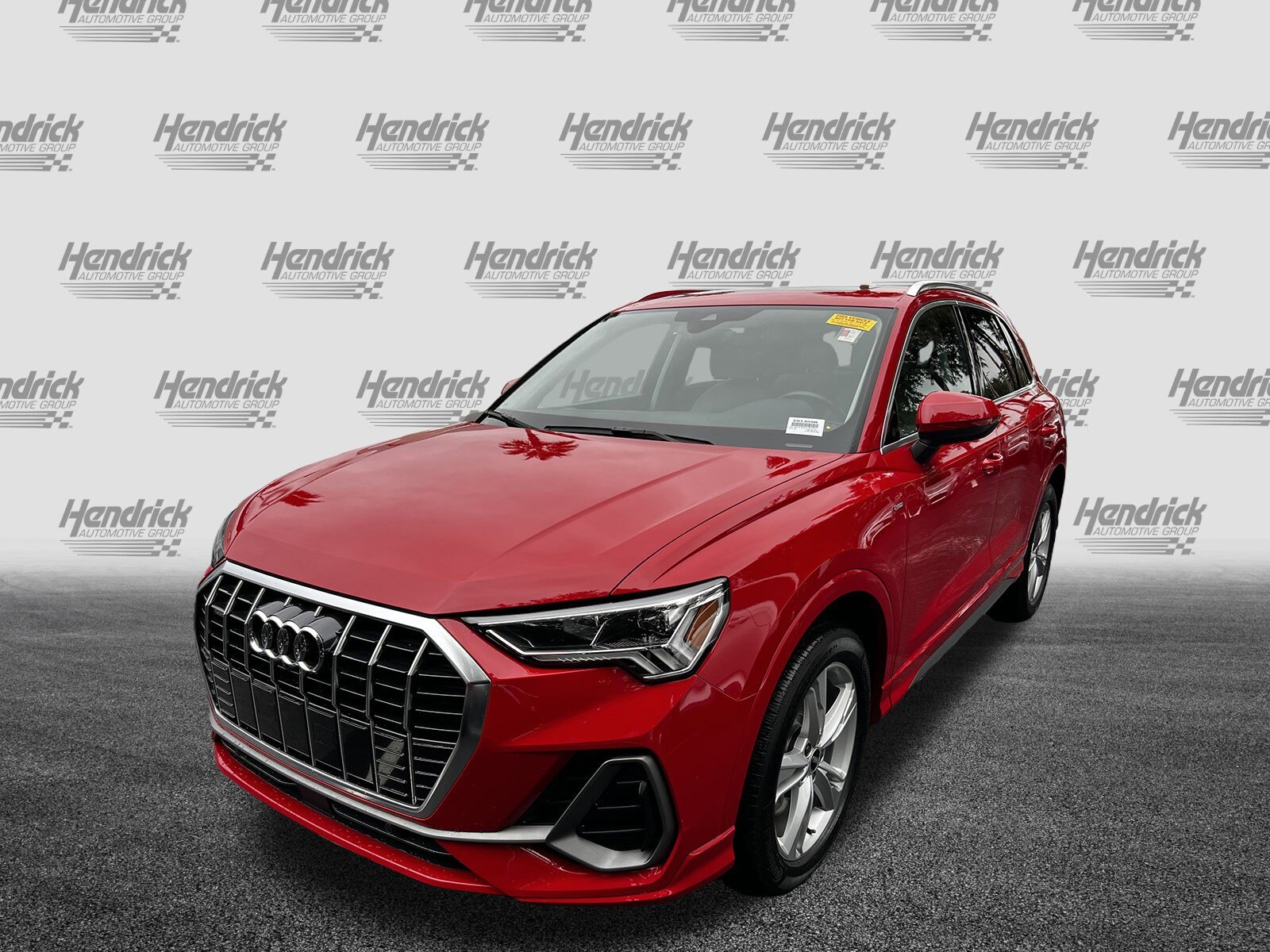2022 Audi Q3 S line Premium Plus photo 4
