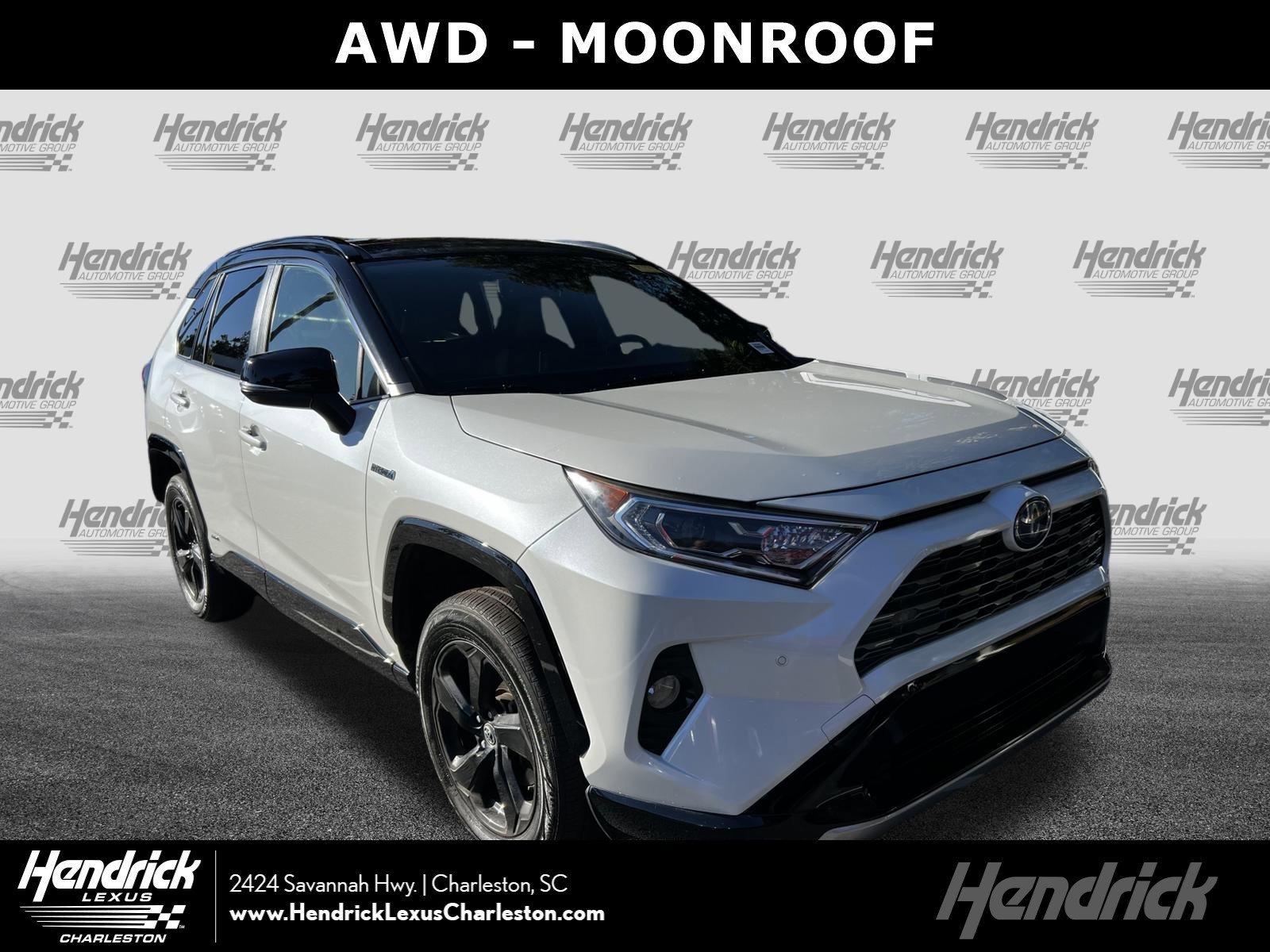 2019 Toyota RAV4 XSE's photo