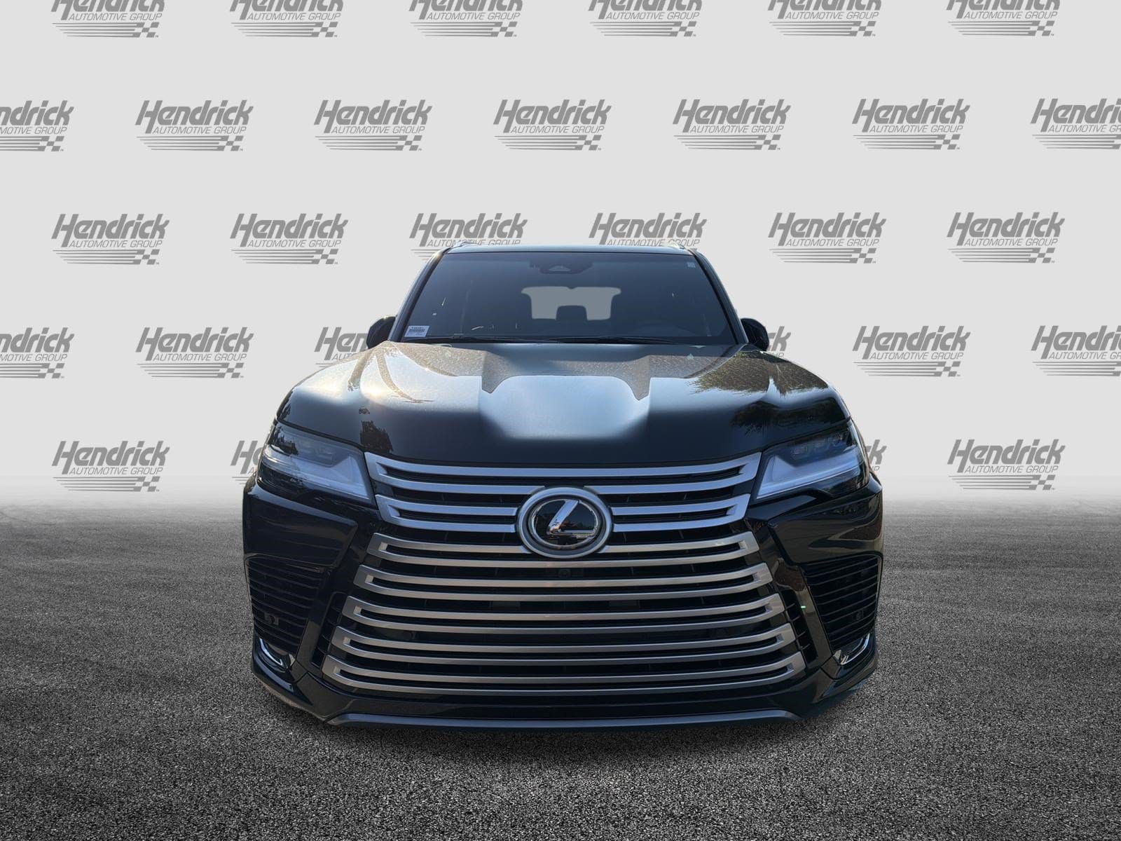 LEXUS LX 600 LUXURY