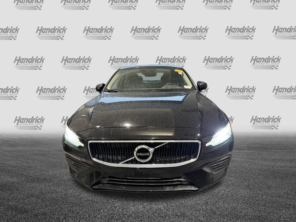 Used 2019 Volvo S60 Momentum Sedan
