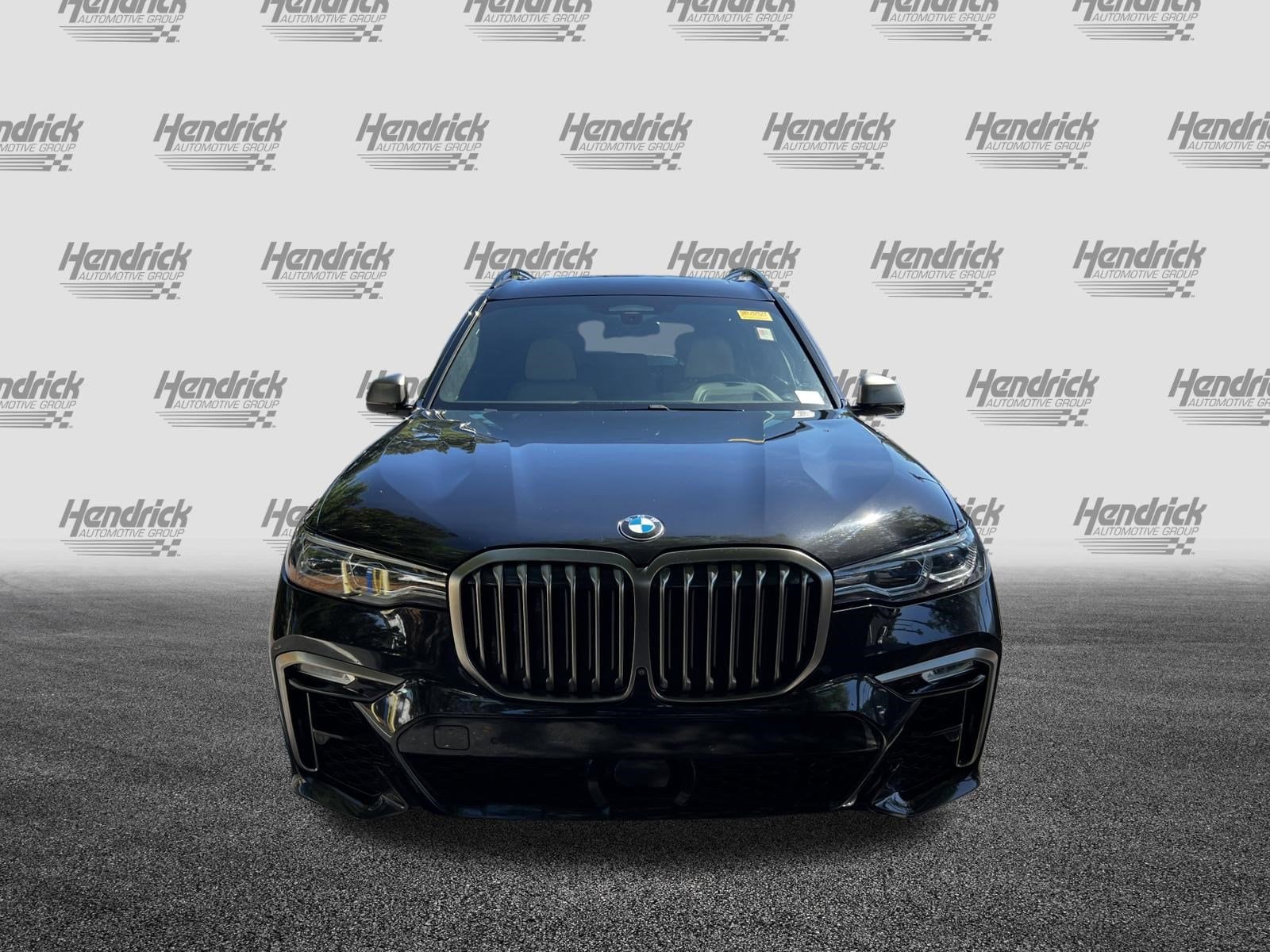 2021 BMW X7 M50i photo 2