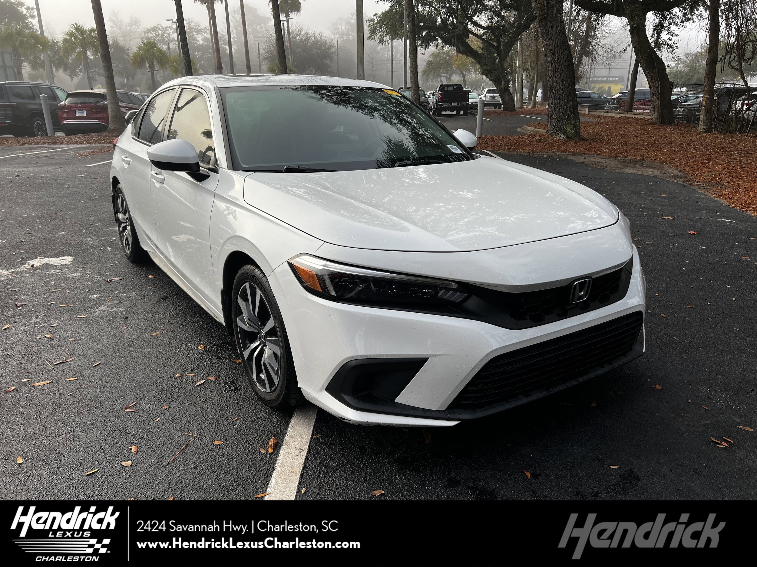 2022 Honda Civic Hatchback EX-L's photo