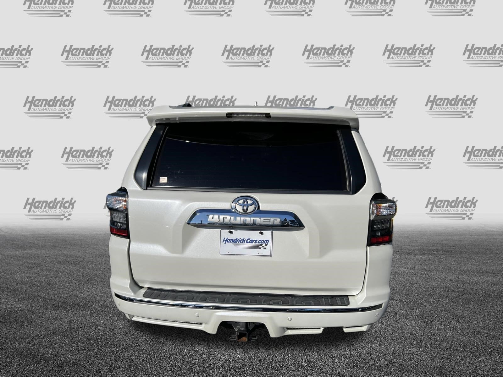2017 Toyota 4Runner Limited photo 6