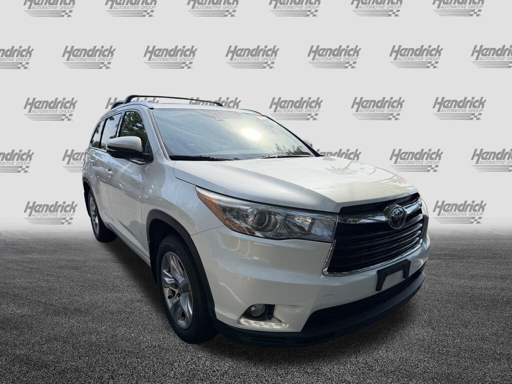 Used 2016 Toyota Highlander Limited SUV