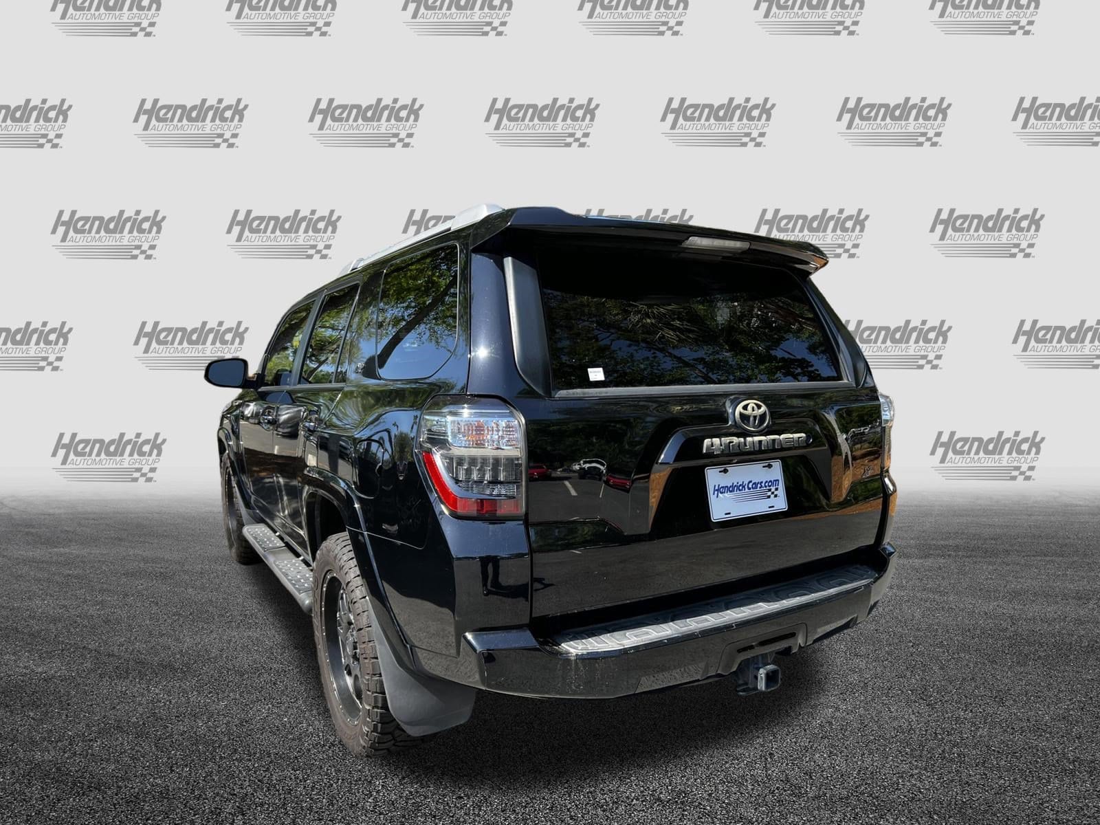 2016 Toyota 4Runner SR5 Premium photo 5