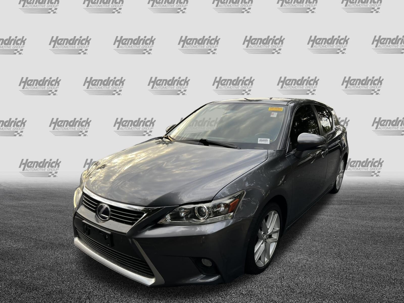 2015 Lexus CT 200h photo 4