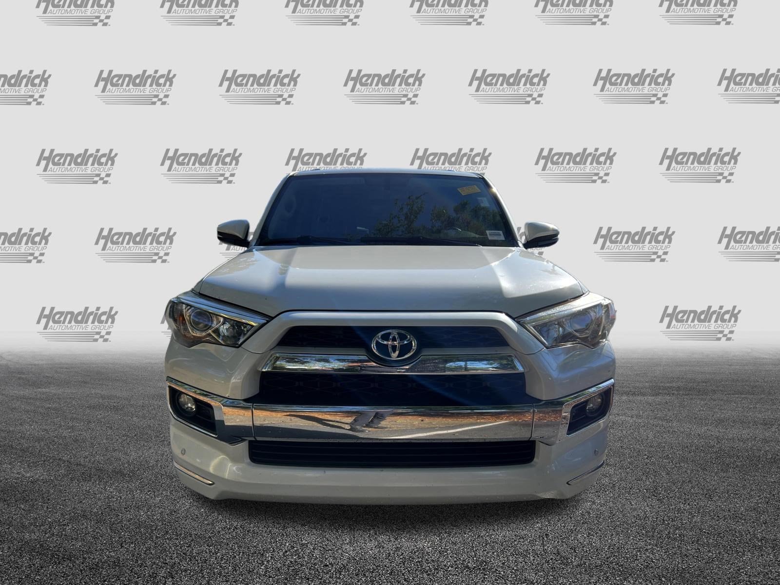 2017 Toyota 4Runner Limited photo 2