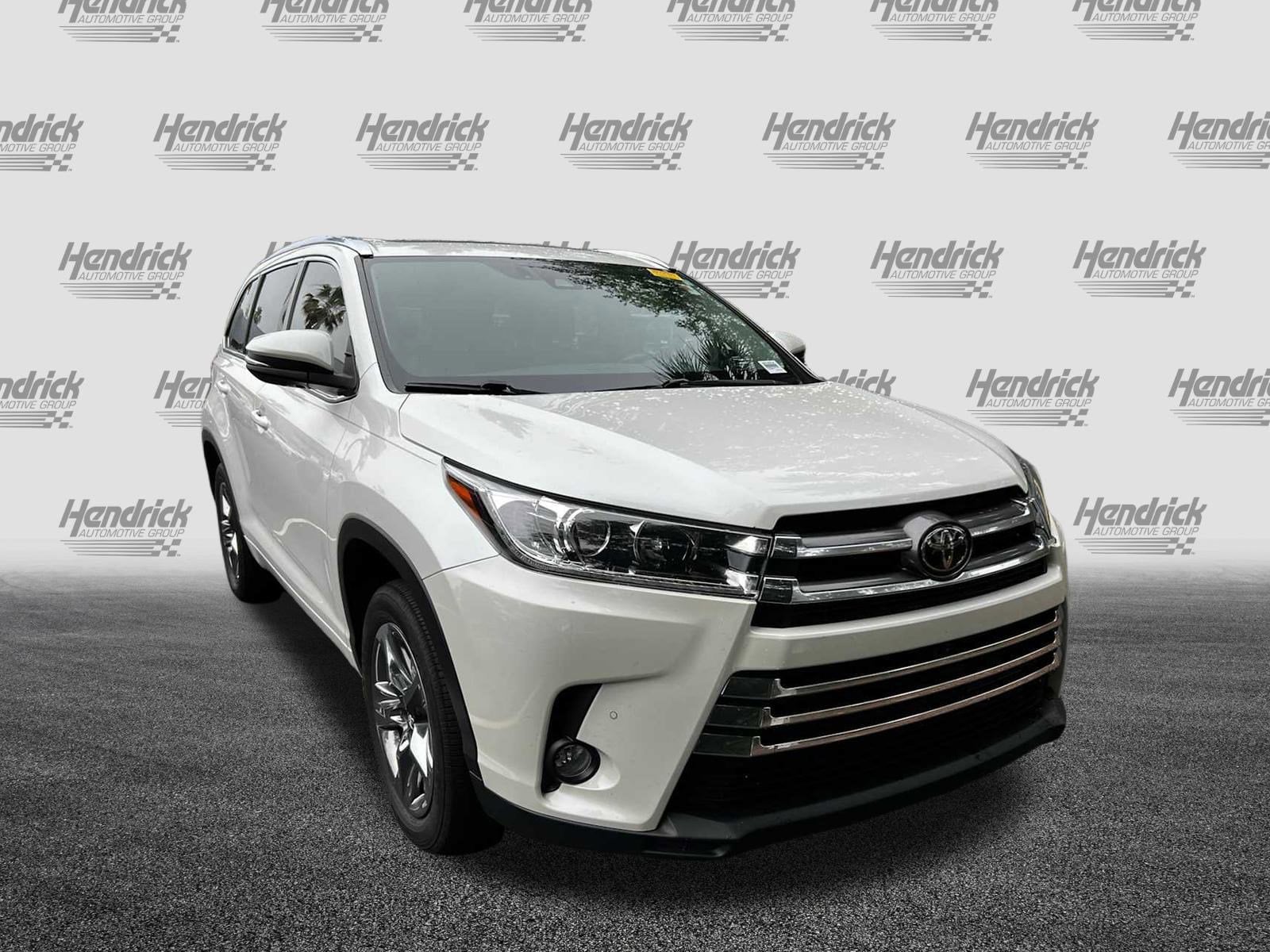 Used 2018 Toyota Highlander Limited Platinum with VIN 5TDYZRFHXJS237345 for sale in Charleston, SC