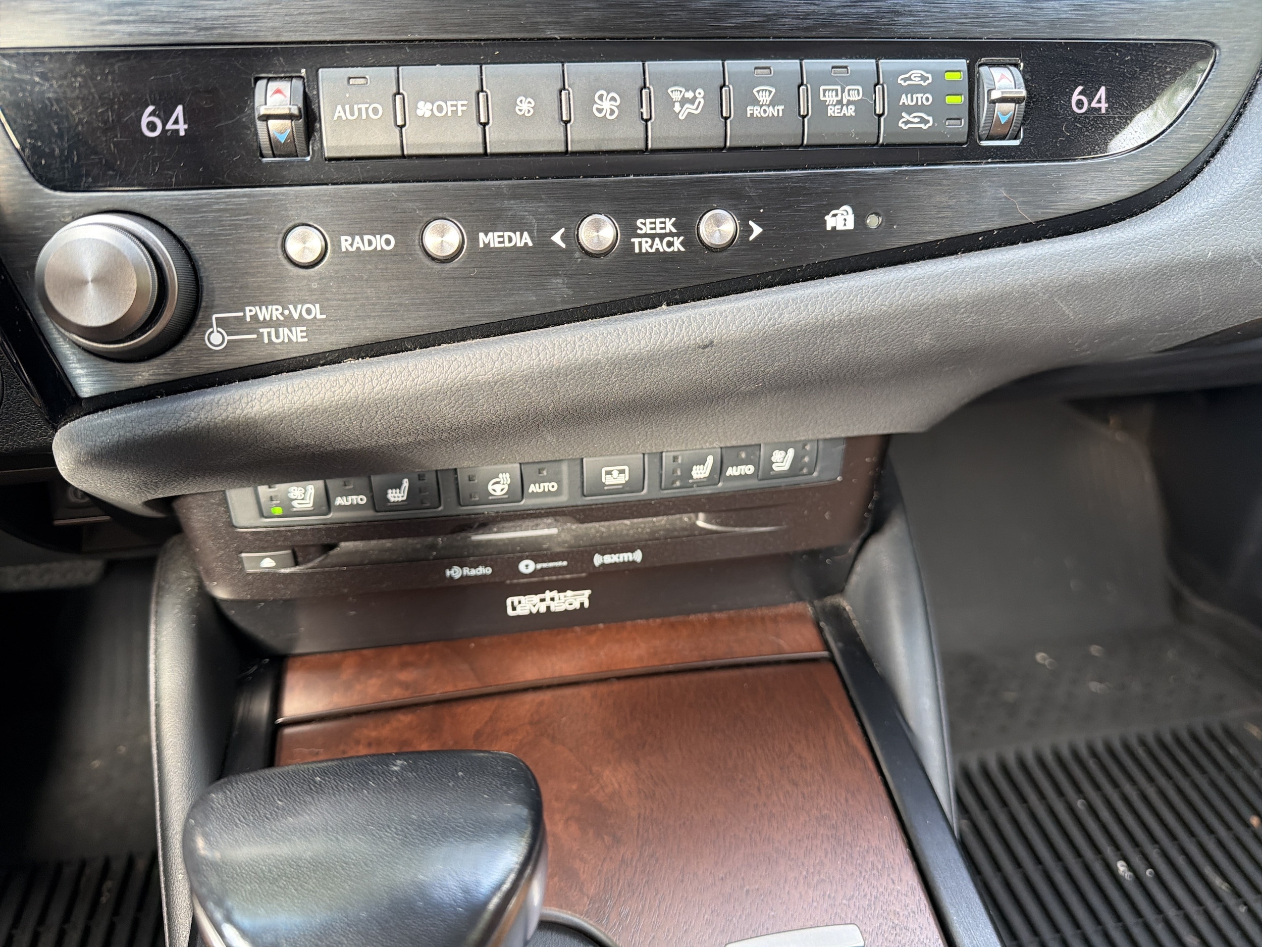 2022 Lexus ES Hybrid 25