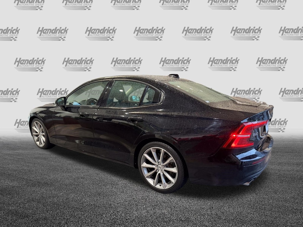 Used 2019 Volvo S60 Momentum Sedan