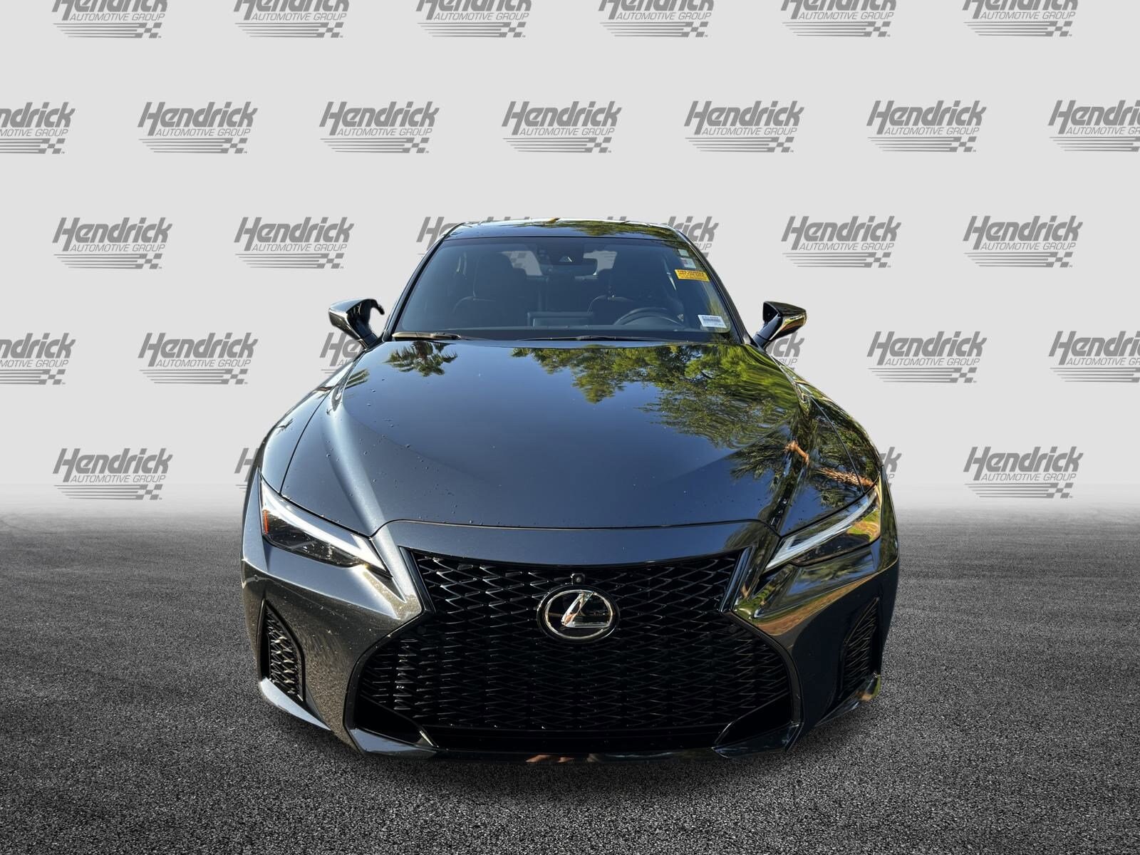 2024 Lexus IS 350 F SPORT photo 3