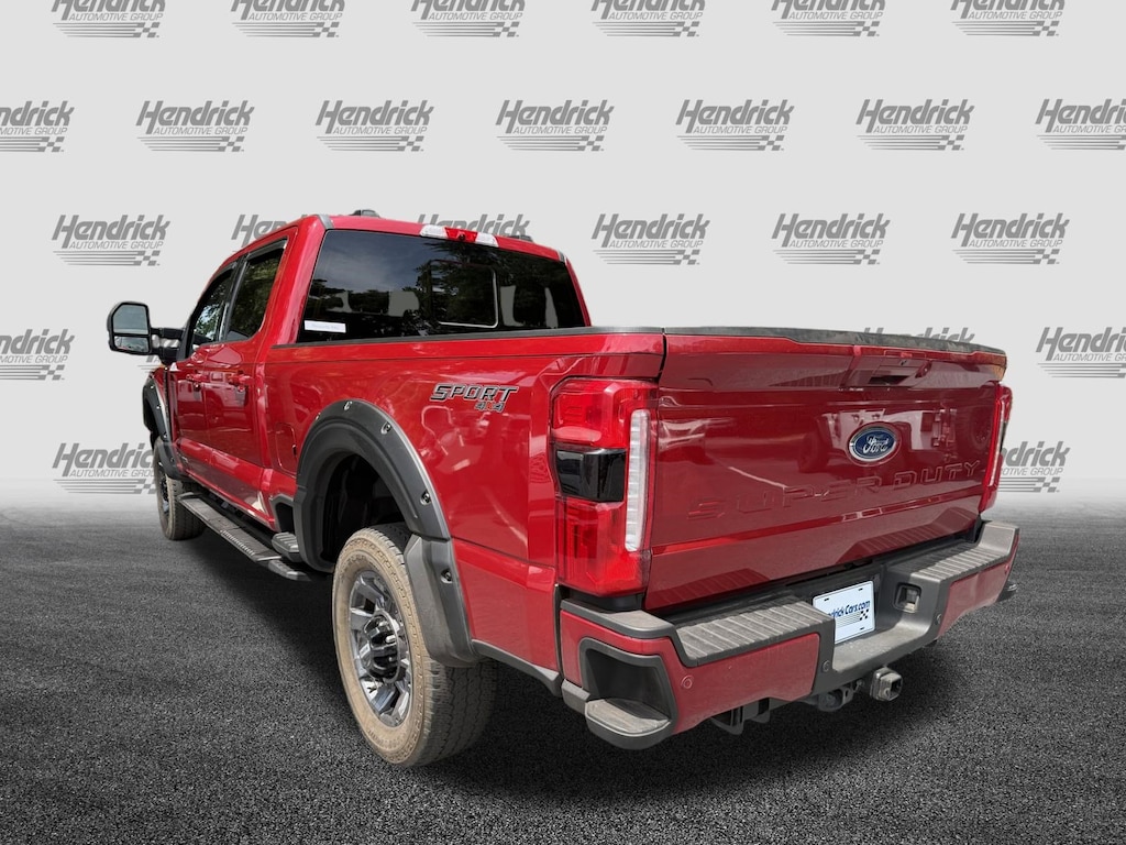 Used 2023 Ford Super Duty F-250 SRW LARIAT Truck Crew Cab