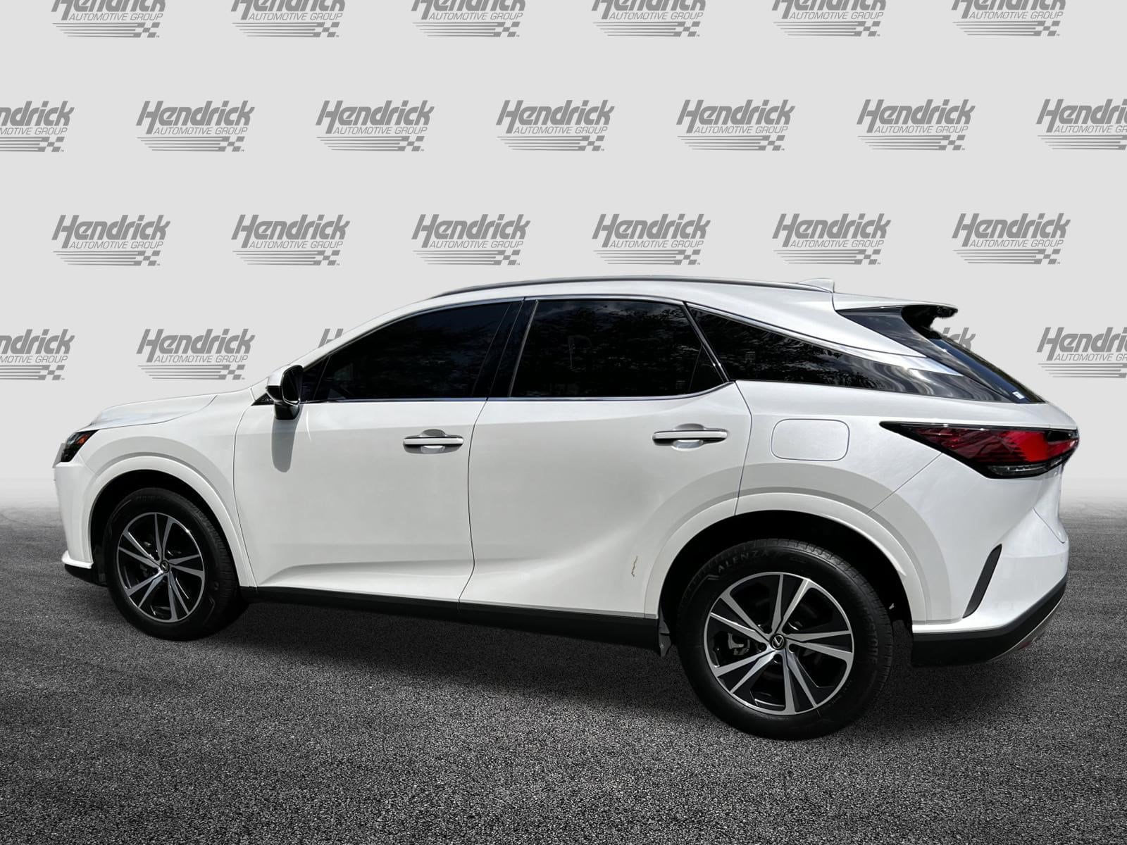 2025 LEXUS RX 350 PREMIUM photo 4