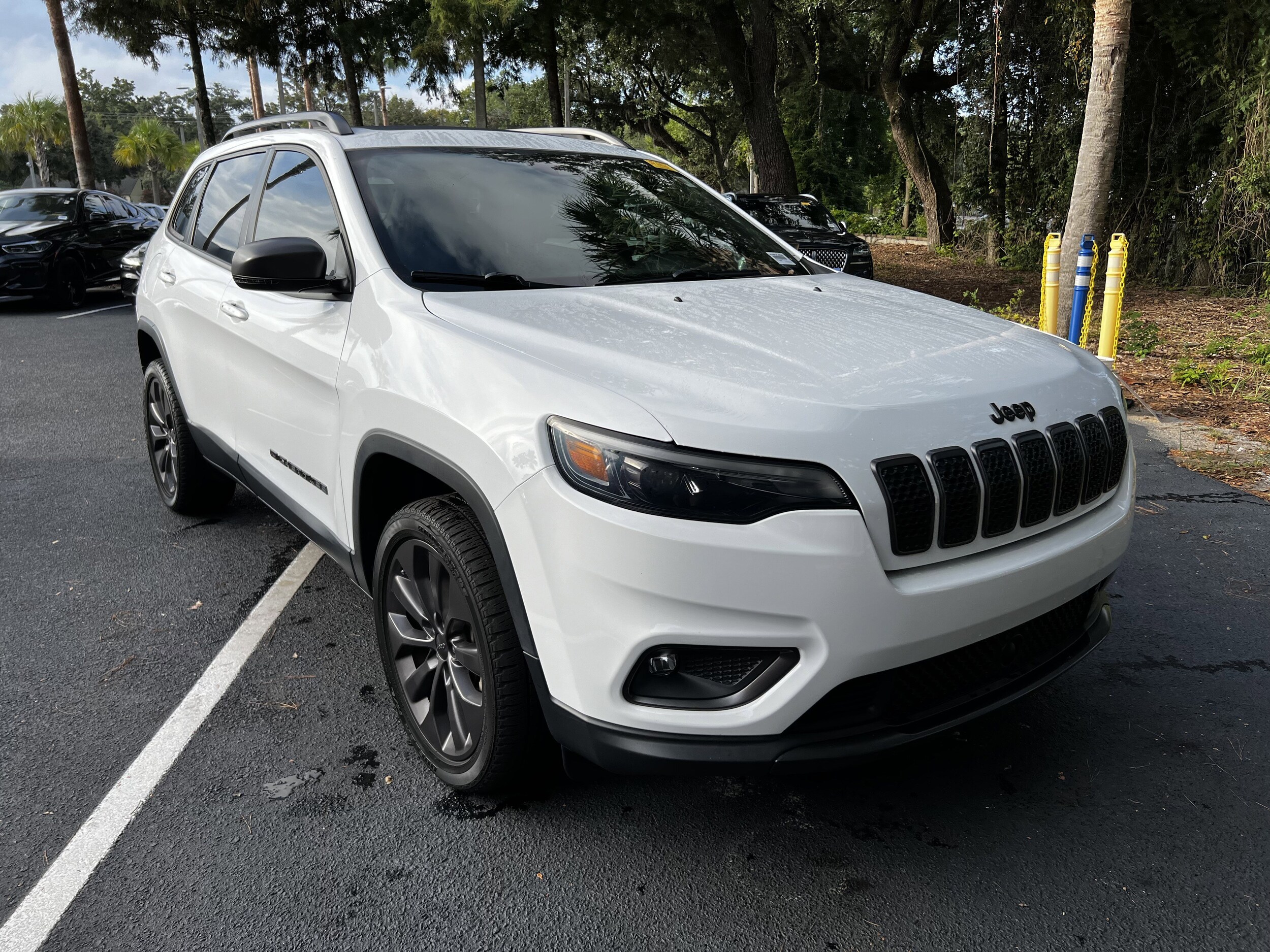 2021 Jeep Cherokee Altitude Latitude Lux photo 2