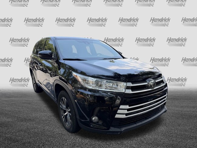 2017 Toyota Highlander LE Plus SUV