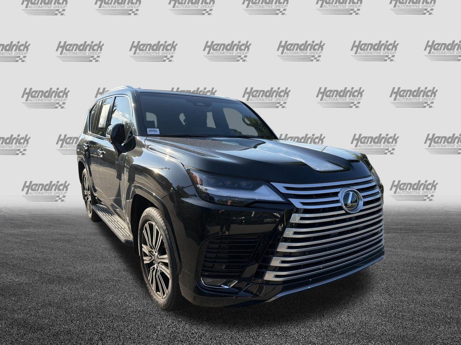 LEXUS LX 600 LUXURY