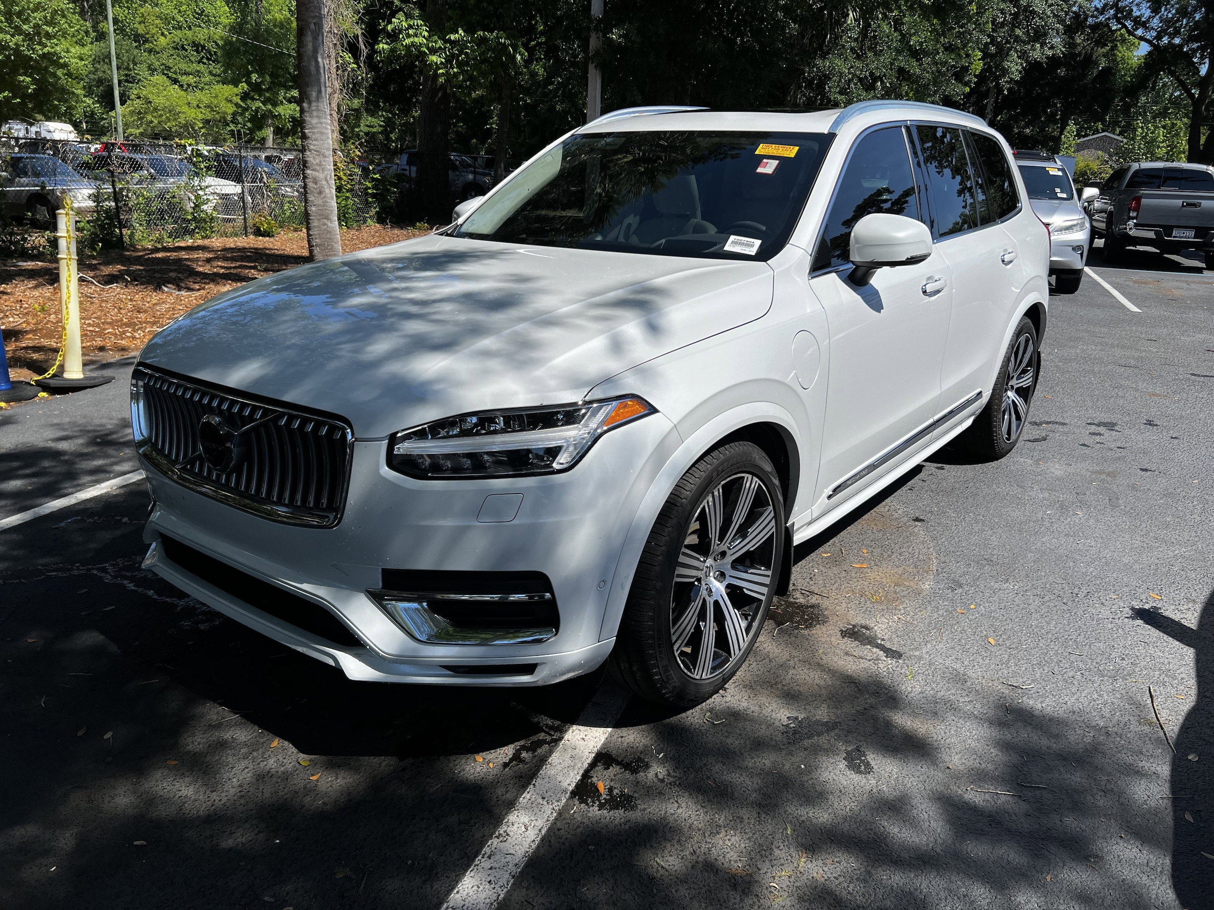 2021 Volvo XC90 Inscription photo 2