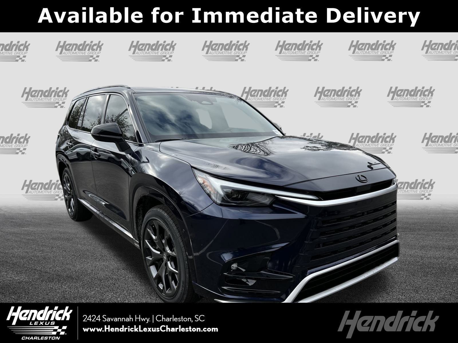 2026 Lexus TX Hybrid's photo