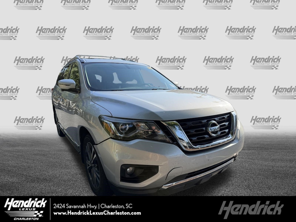 Used 2017 Nissan Pathfinder Platinum SUV