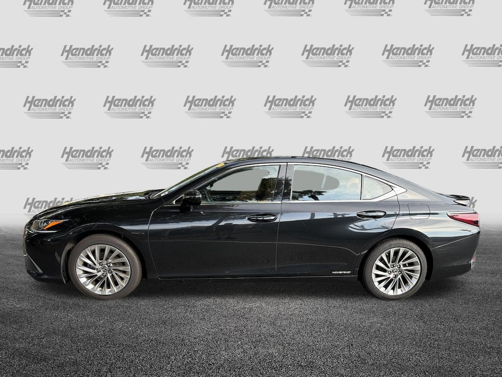 Used 2022 Lexus ES ES 300h Luxury Sedan