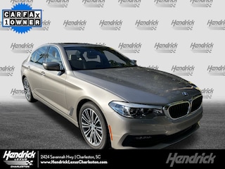 2017 BMW 5 Series 530i Sedan