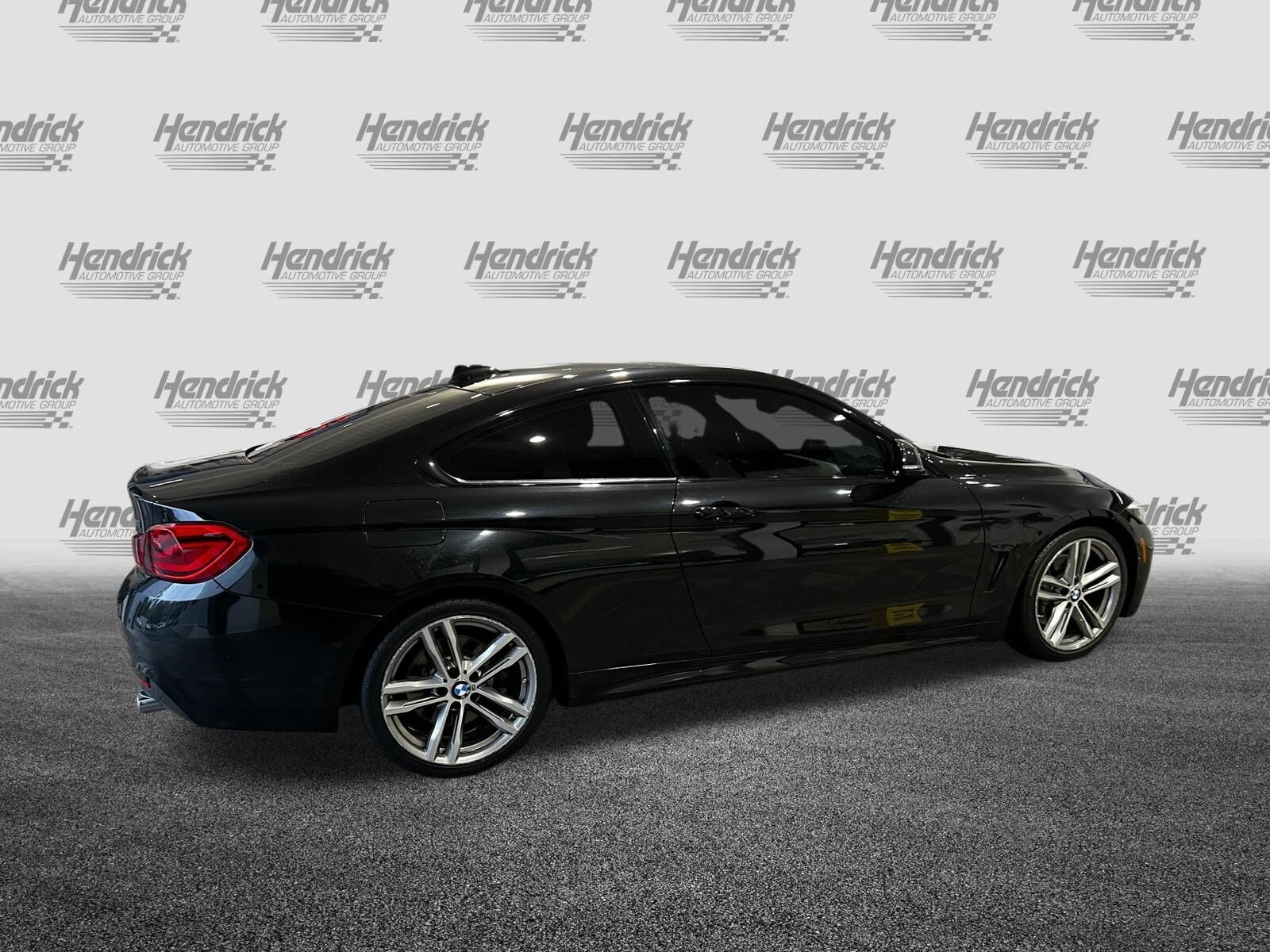 2019 BMW 4 Series 440i photo 3