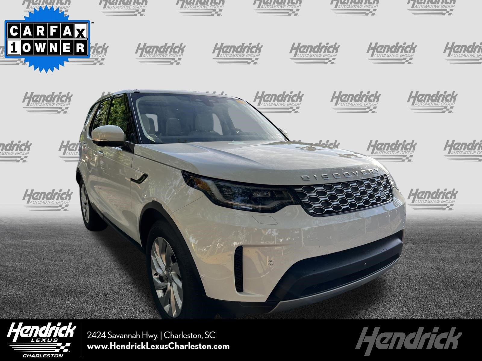2023 Land Rover Discovery S's photo