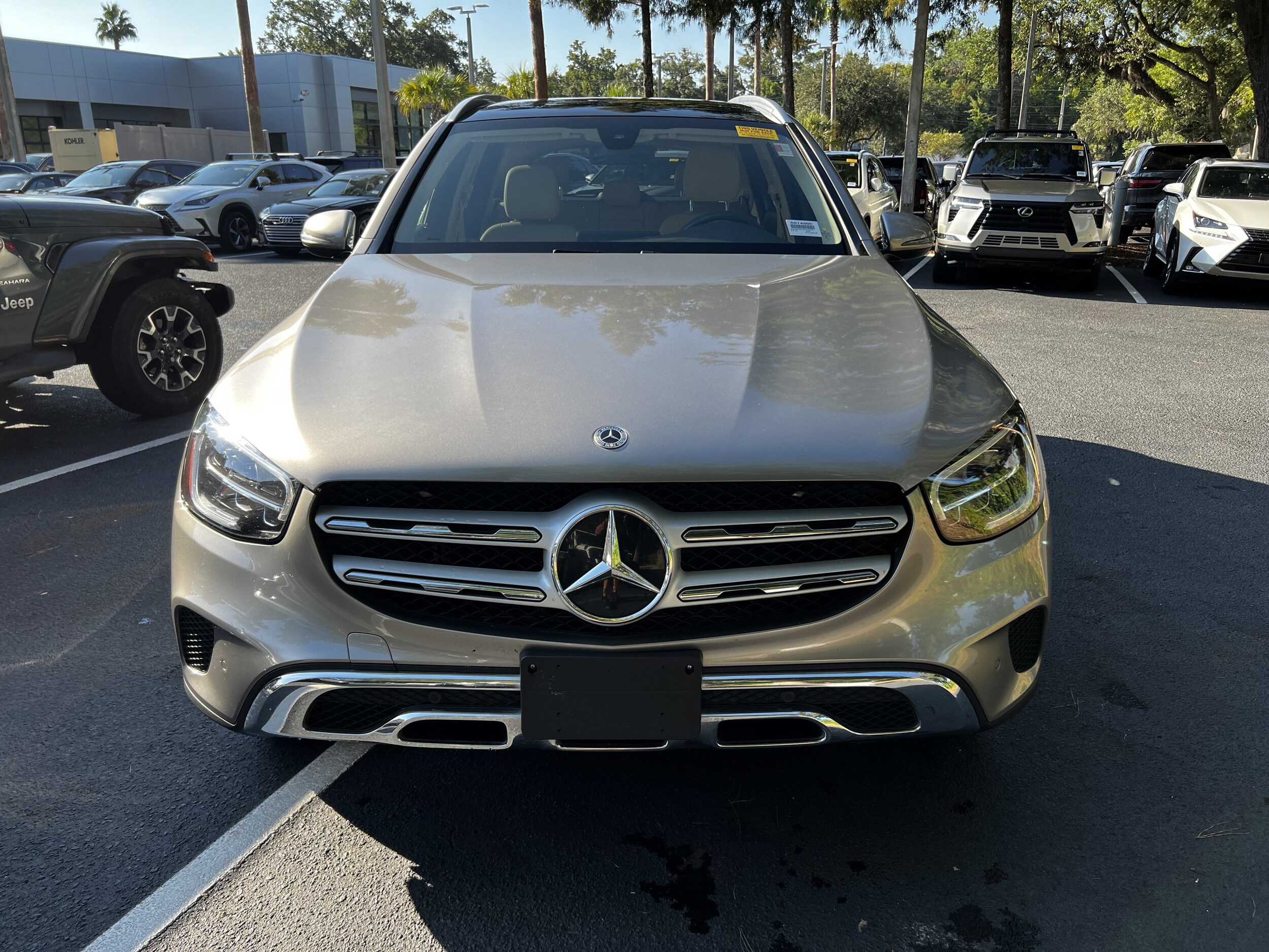 2021 Mercedes Benz GLC 300 photo 3