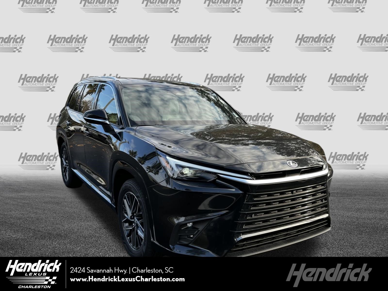 2026 Lexus TX Luxury's photo