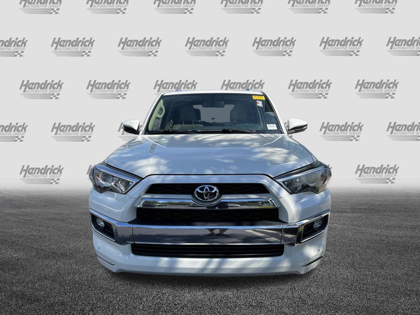 2017 Toyota 4Runner Limited photo 3