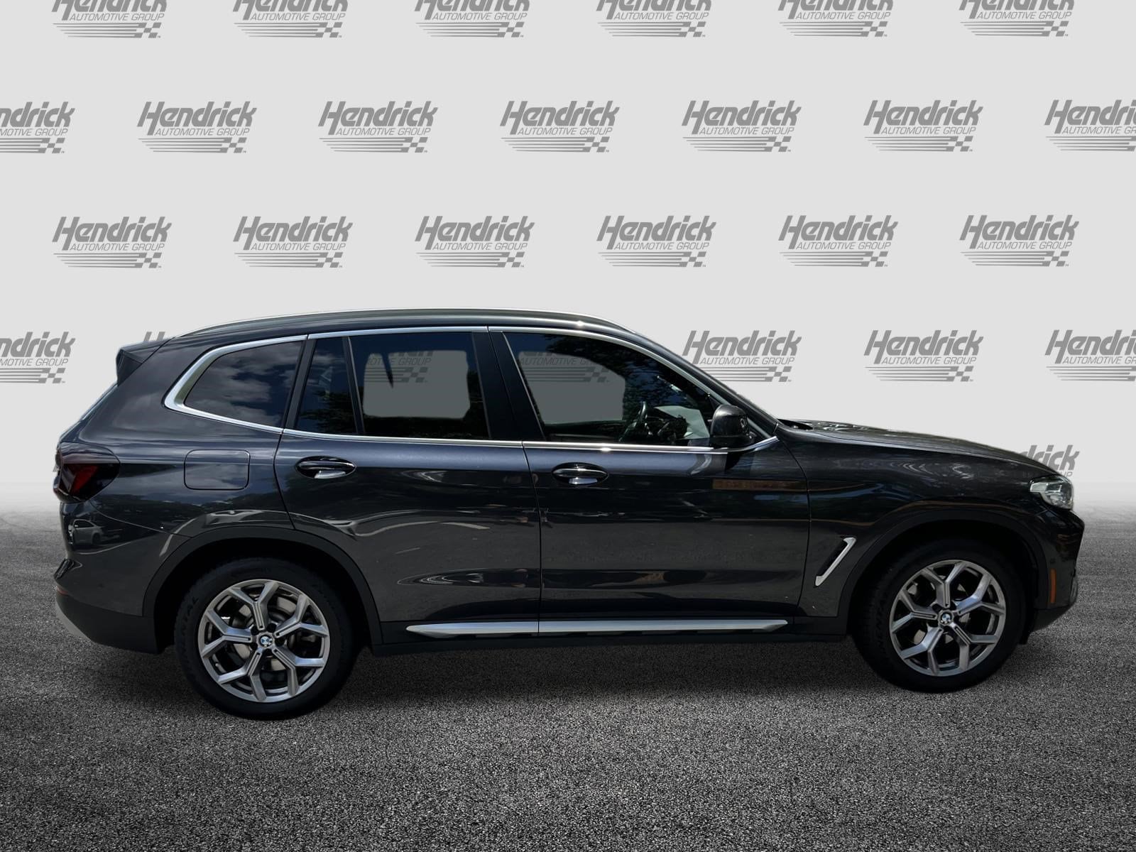 2023 BMW X3 xDrive30i photo 3