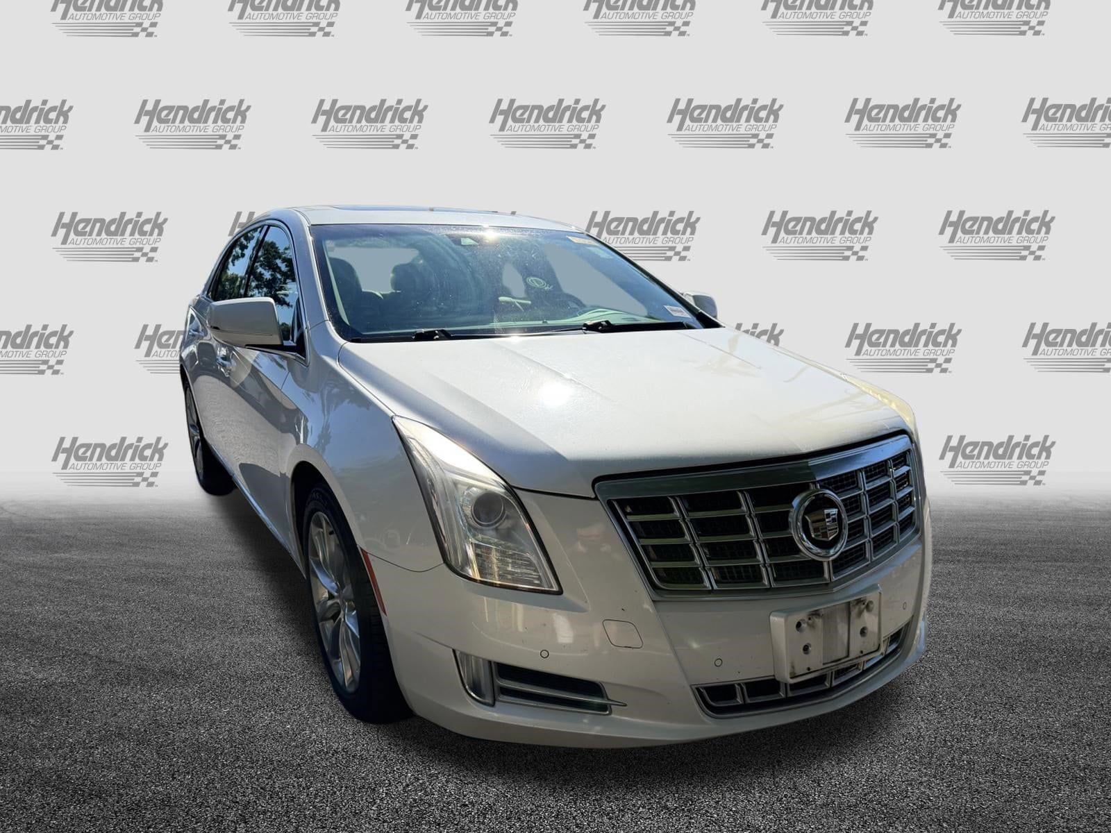 Used 2014 Cadillac XTS Luxury Collection with VIN 2G61N5S30E9270498 for sale in Charleston, SC