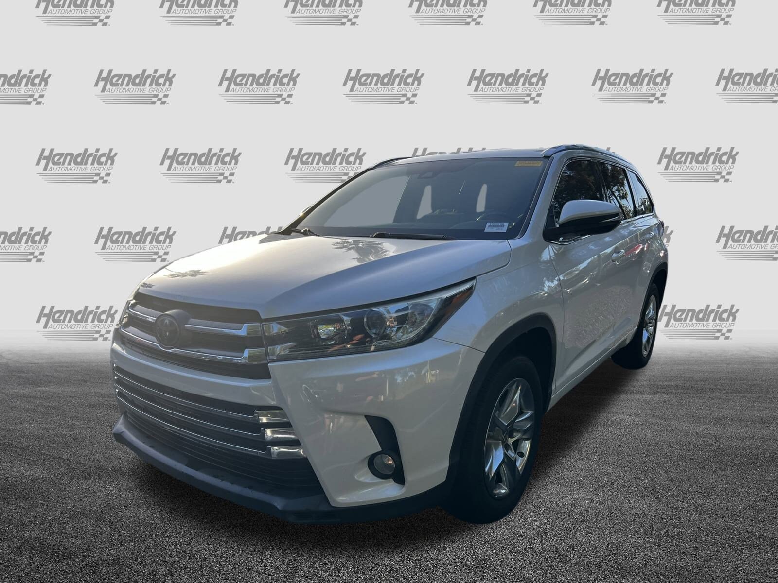 2018 Toyota Highlander Limited Platinum photo 4