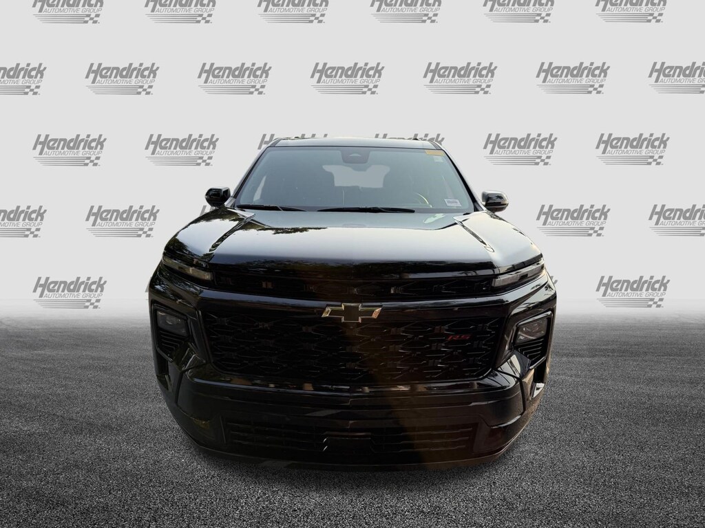 Used 2025 Chevrolet Traverse FWD RS SUV